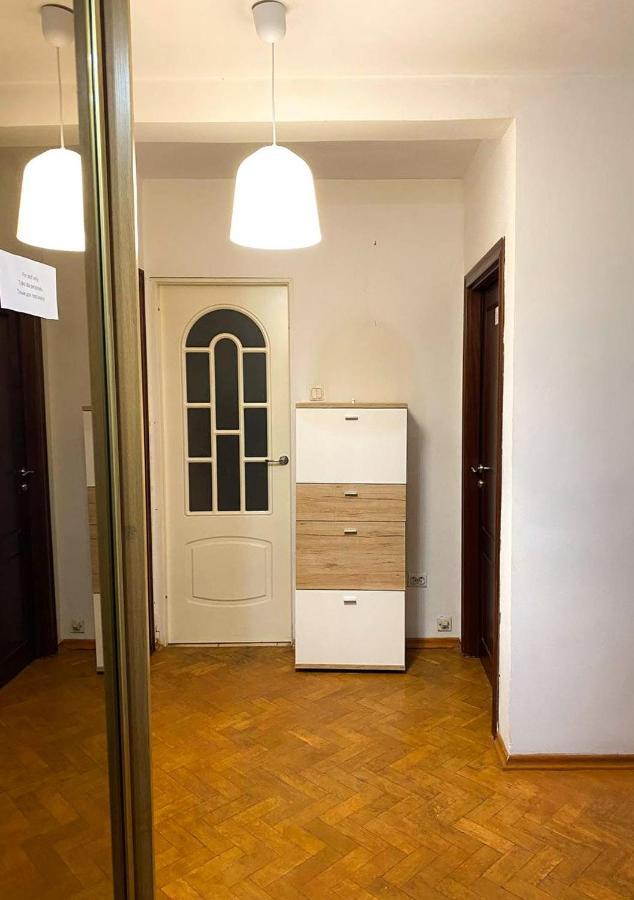 Twarda 66 Pokoje W Centrum Warszawy Varsó Kültér fotó